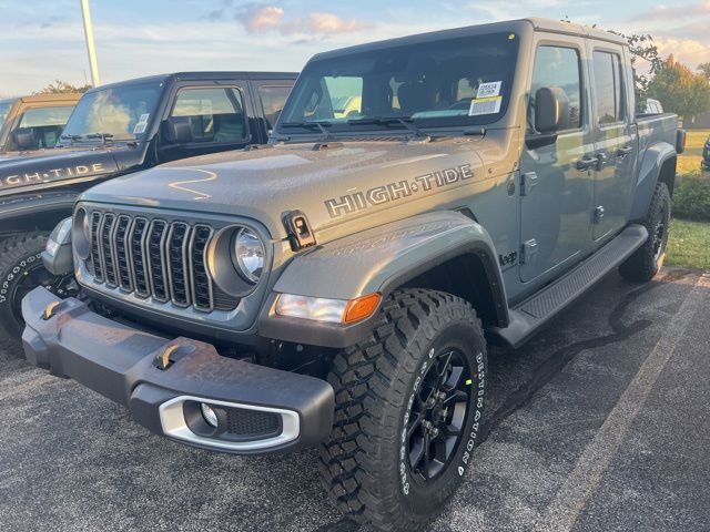 2025 Jeep Gladiator Sport photo 3