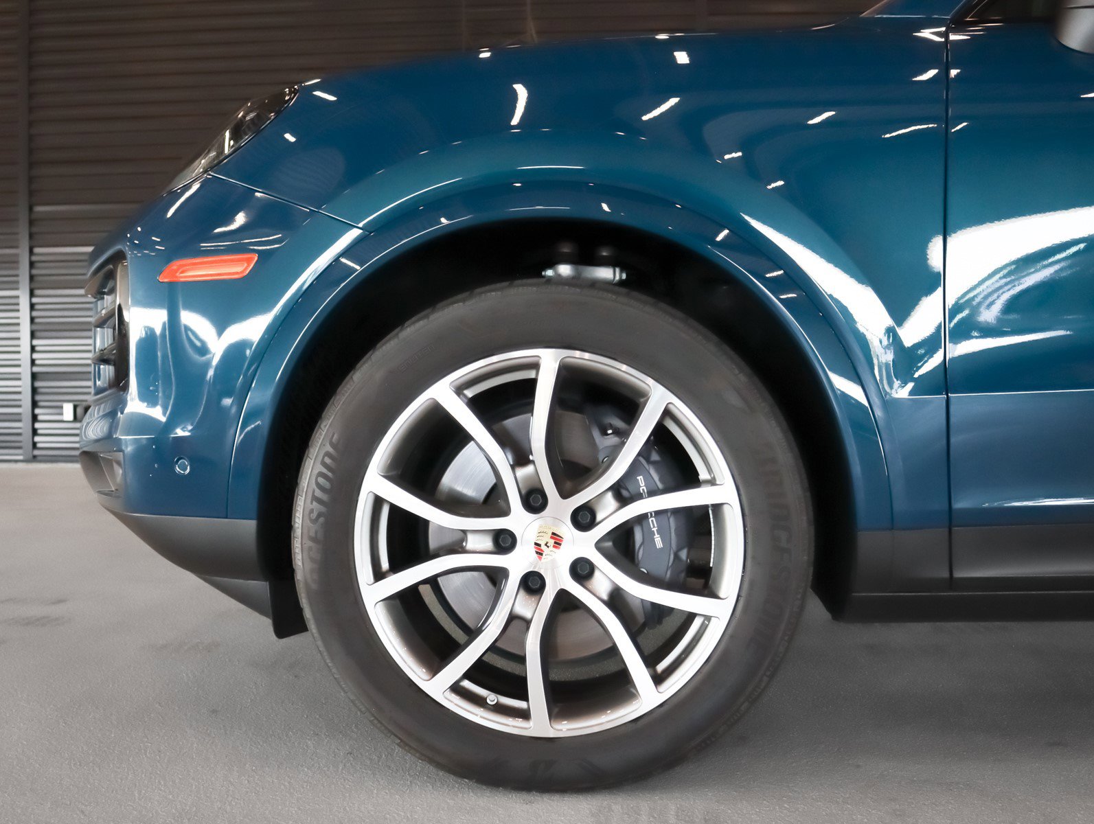 2024 Porsche Cayenne Coupe photo 11