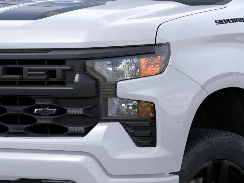 2026 Chevrolet Silverado 1500 Custom photo 5