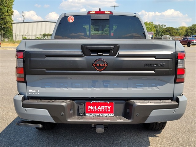 2025 Nissan Frontier Crew Cab PRO-X photo 6