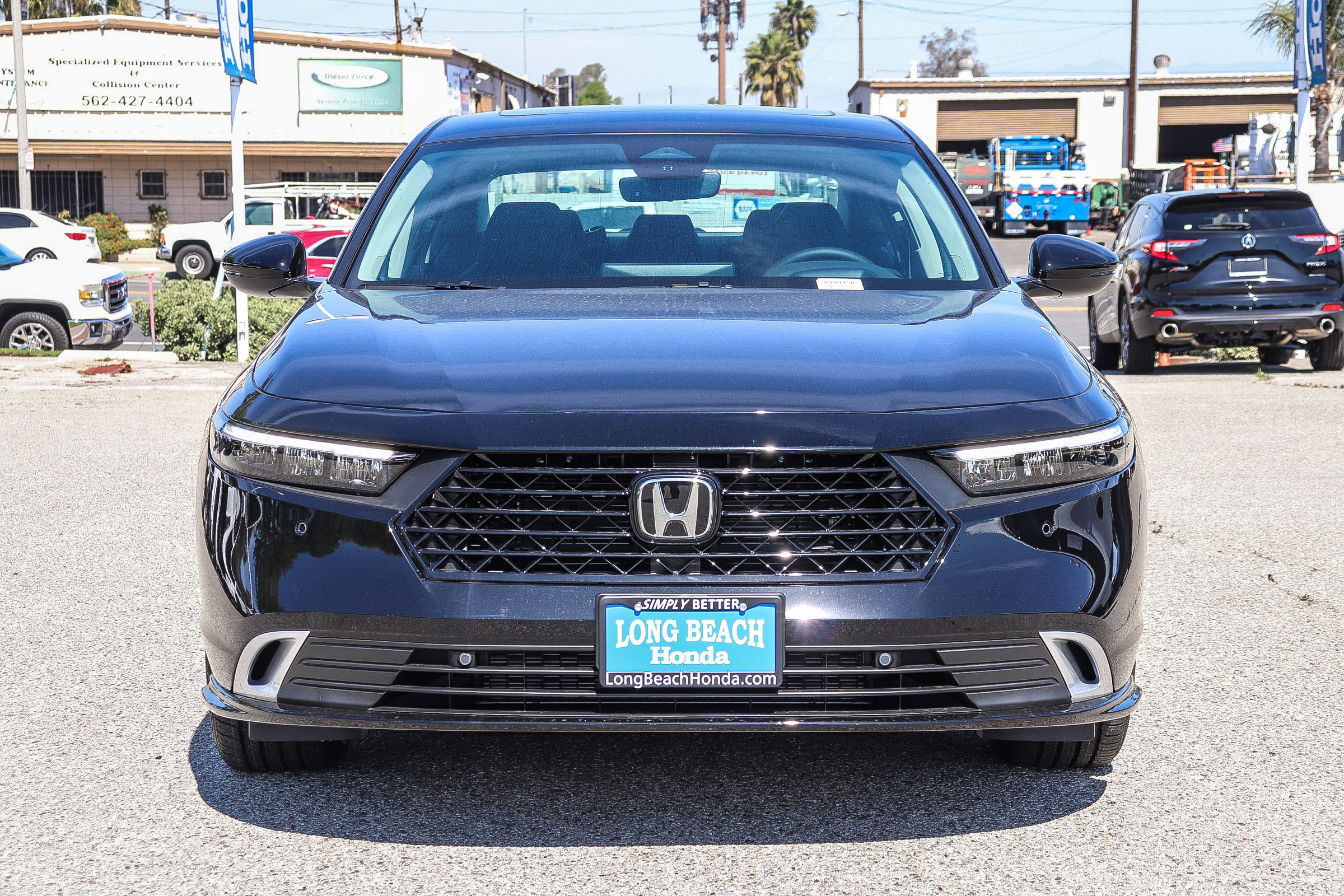 2025 Honda Accord Hybrid Touring photo 2