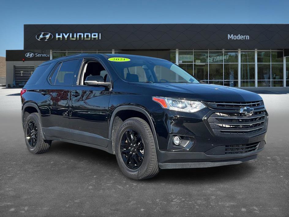 2021 Chevrolet Traverse Cloth photo 3