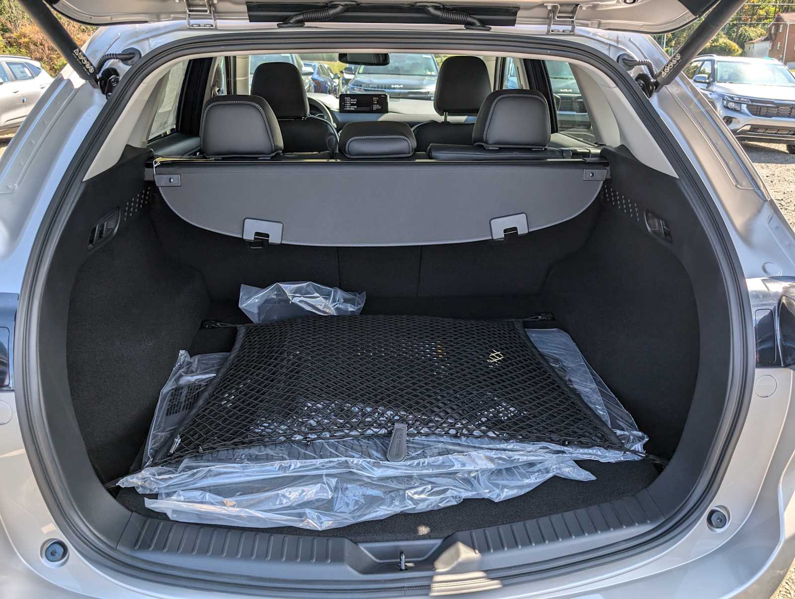 2025 Mazda CX-5 2.5 S Preferred photo 7