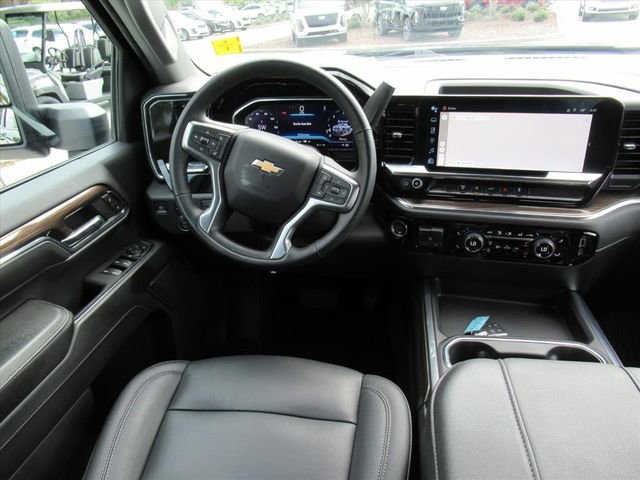 2024 Chevrolet Silverado 2500HD LT photo 12