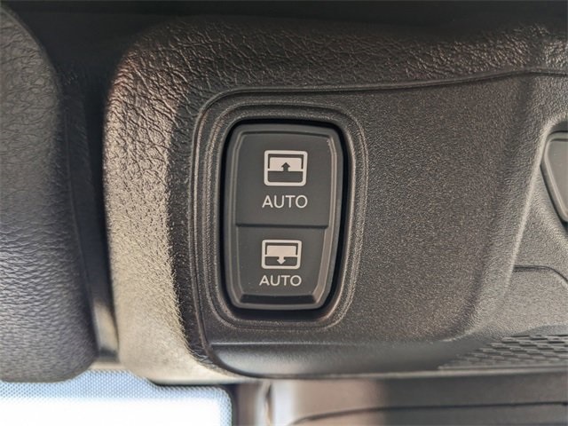 2025 Jeep Wrangler Rubicon X photo 10