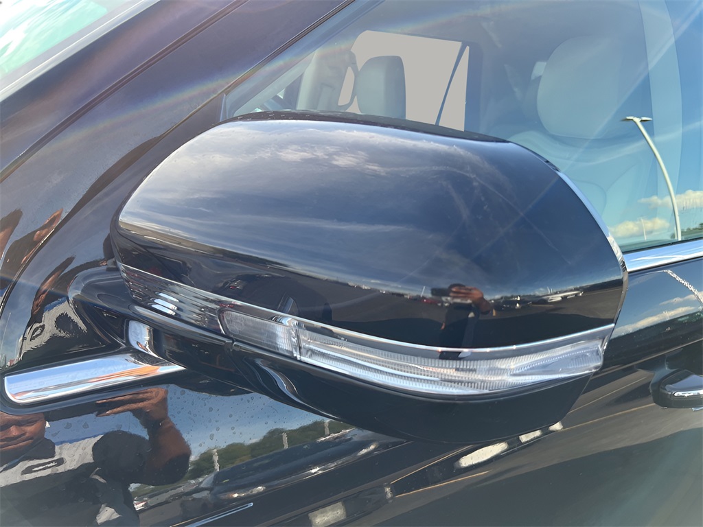 2021 Lincoln Navigator Standard photo 13