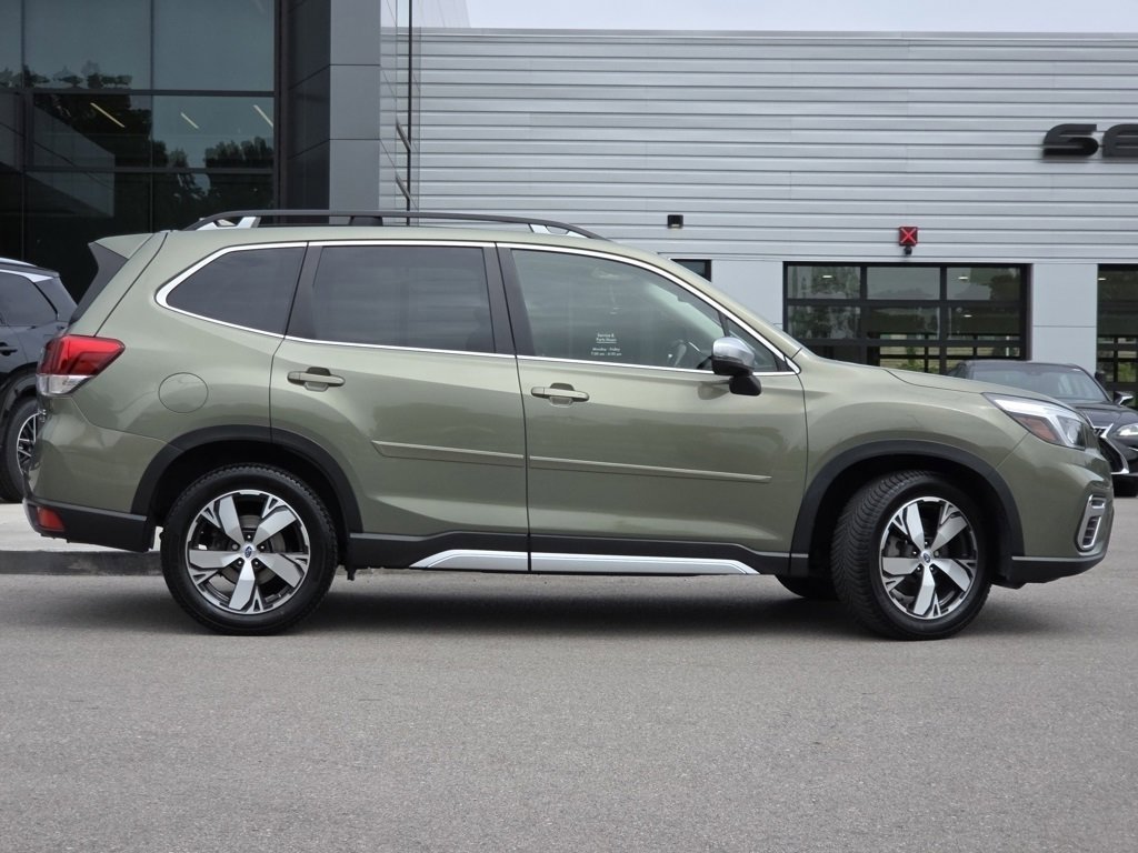 2020 Subaru Forester Touring photo 23