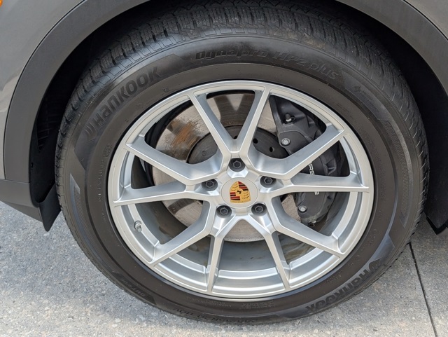 2024 Porsche Cayenne photo 30