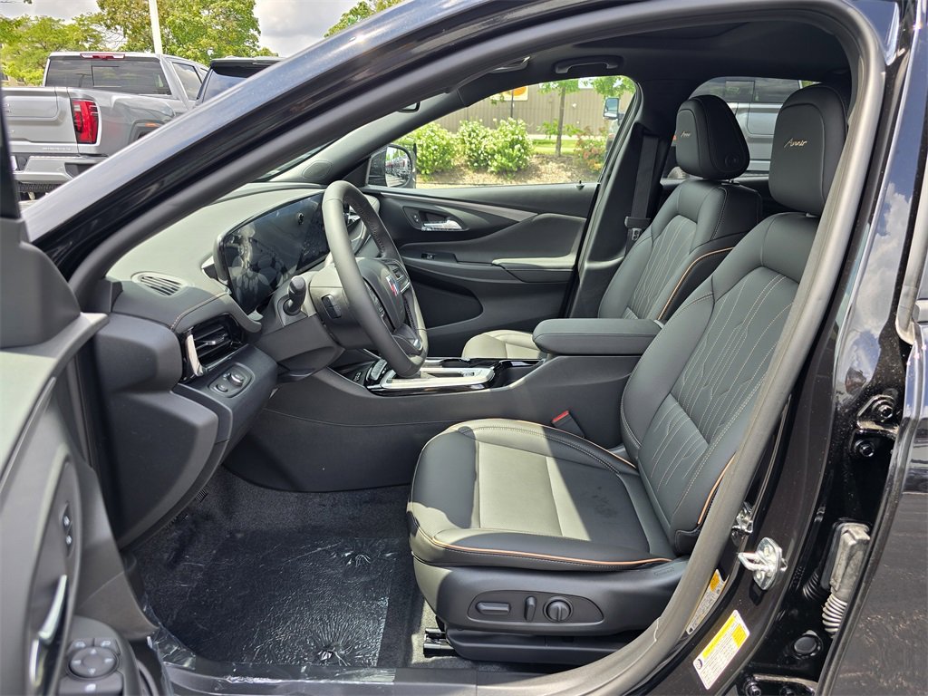 2025 Buick Envista Avenir photo 12