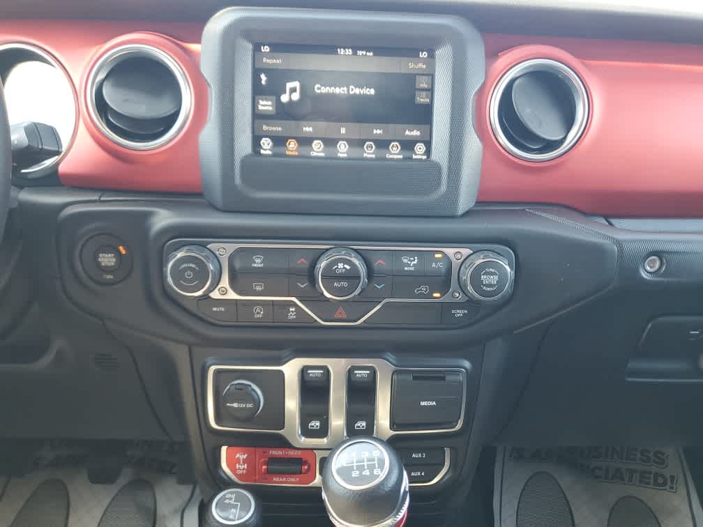 2019 Jeep Wrangler Rubicon photo 20