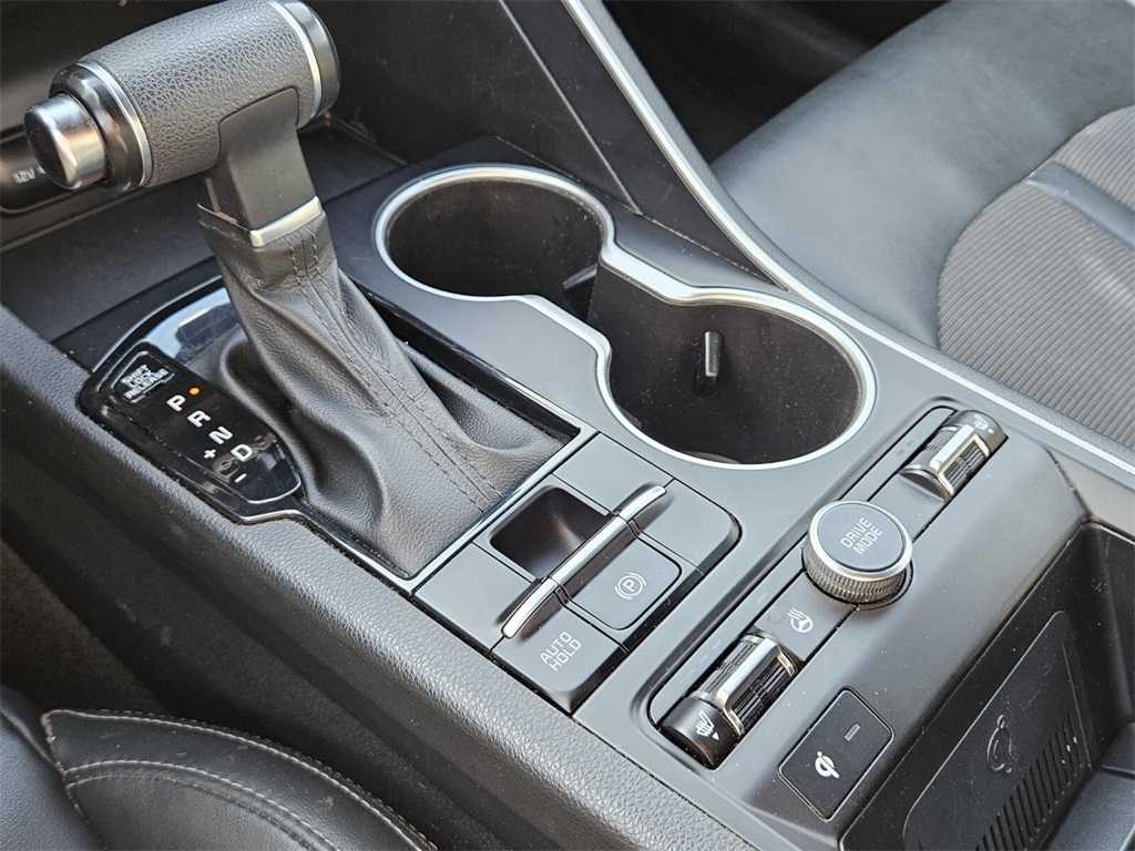 2024 Kia K5 GT-Line photo 20