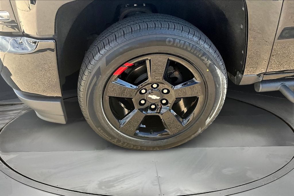 2018 Chevrolet Silverado 1500 LTZ photo 25