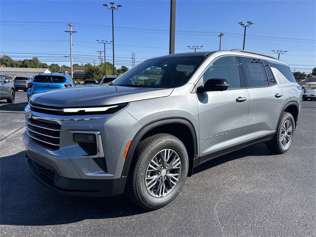 2026 Chevrolet Traverse photo 3