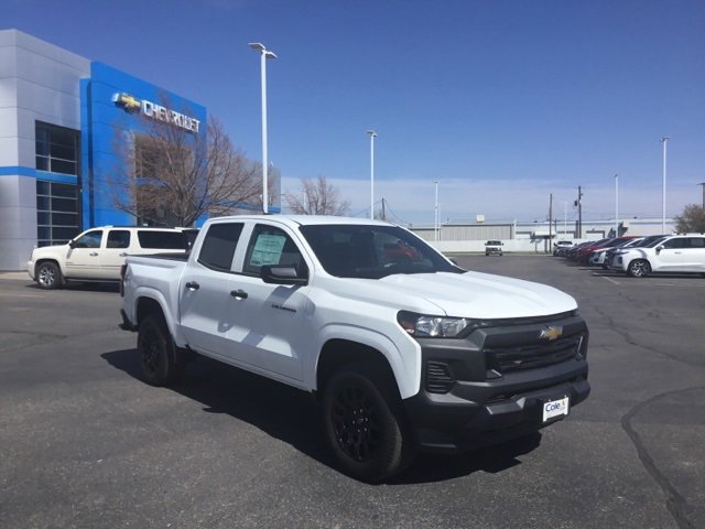 2025 Chevrolet Colorado Work Truck's photo