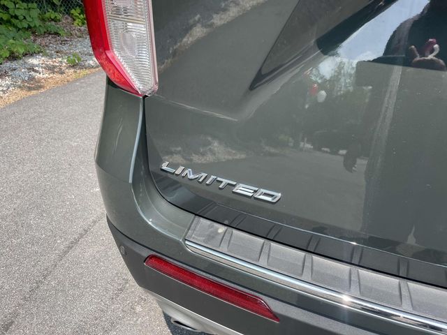 2022 Ford Explorer Limited photo 4