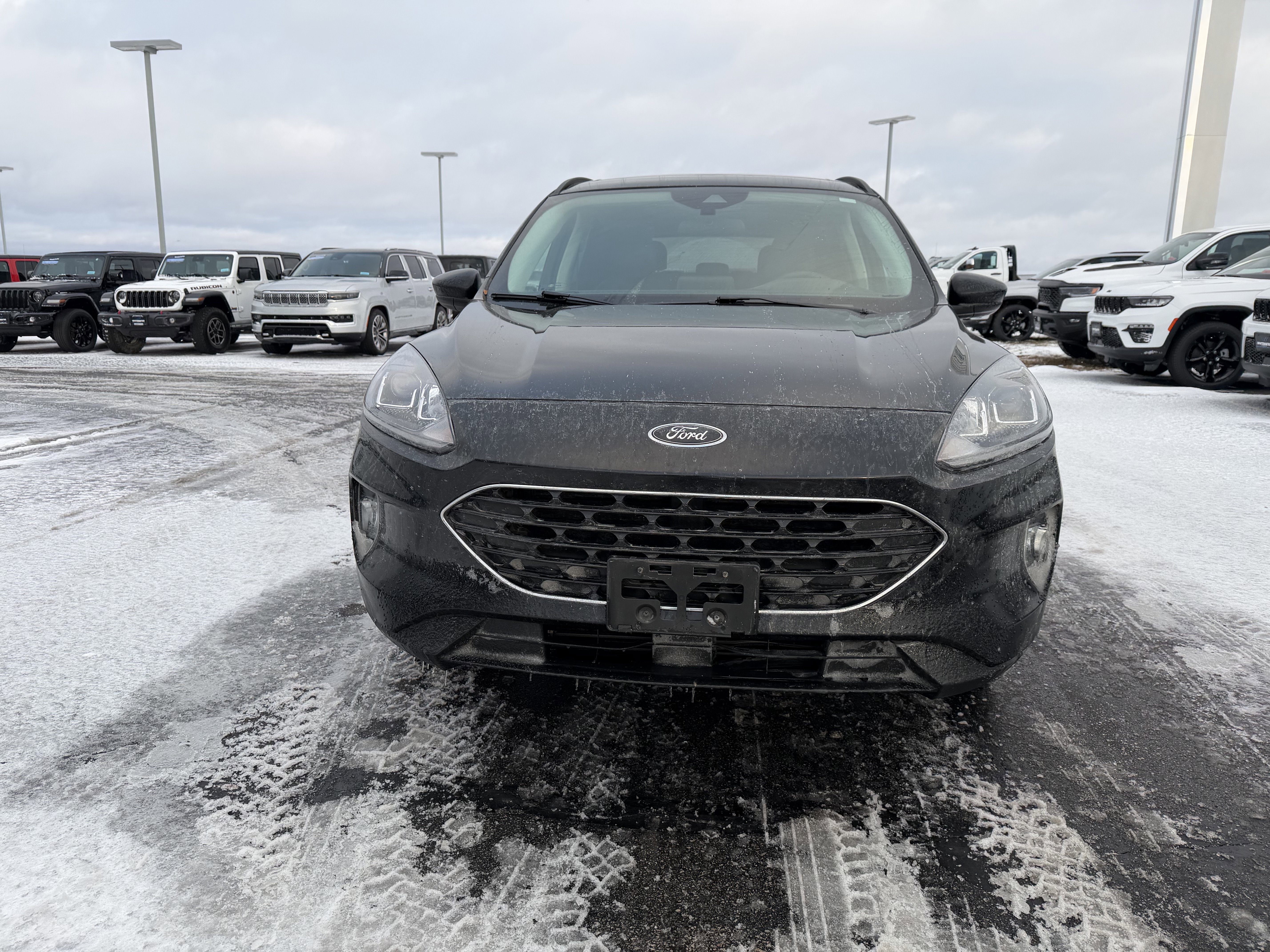 Used 2022 Ford Escape SEL with VIN 1FMCU9H95NUA80044 for sale in Burnsville, Minnesota