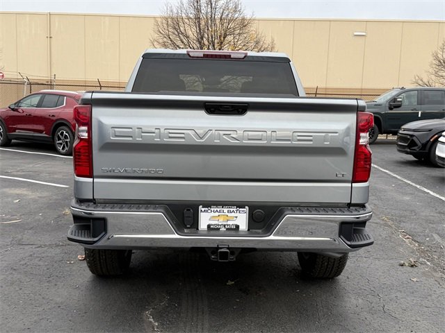 2026 Chevrolet Silverado 1500 LT photo 4