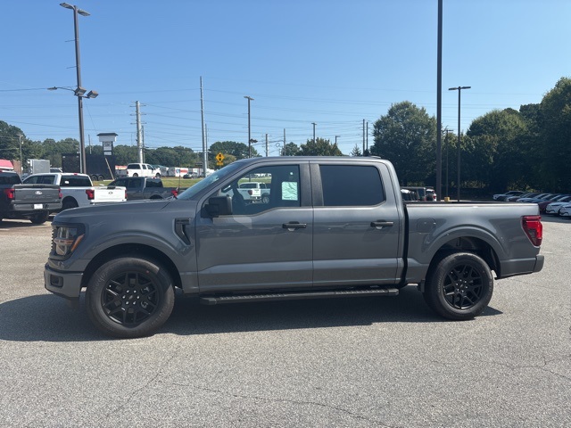 2025 Ford F-150 STX photo 4