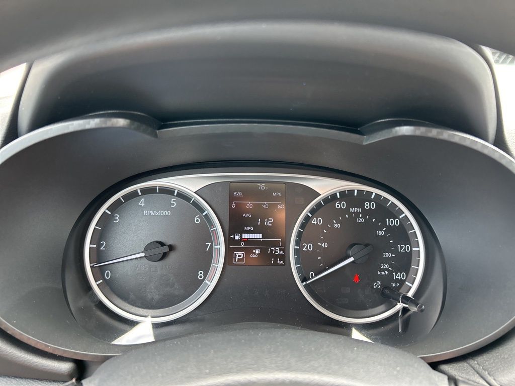 2025 Nissan Versa S photo 16