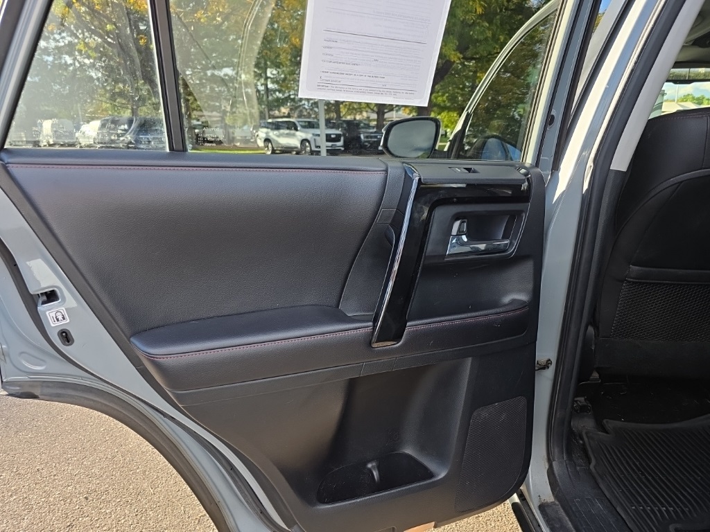 2017 Toyota 4Runner TRD Pro photo 15