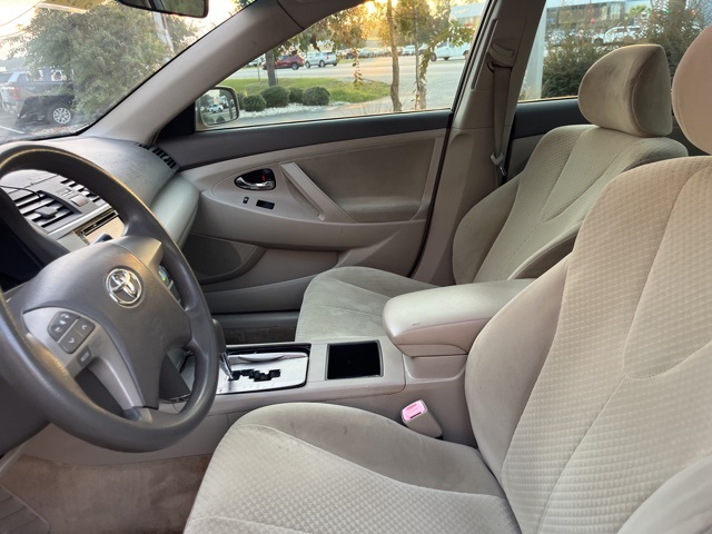 2007 Toyota Camry LE photo 8