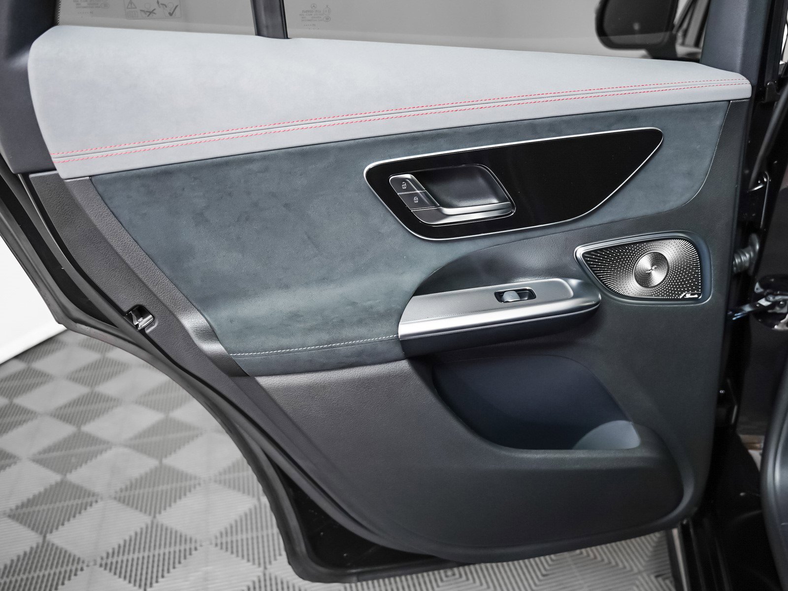 2025 Mercedes Benz EQE SUV AMG photo 19