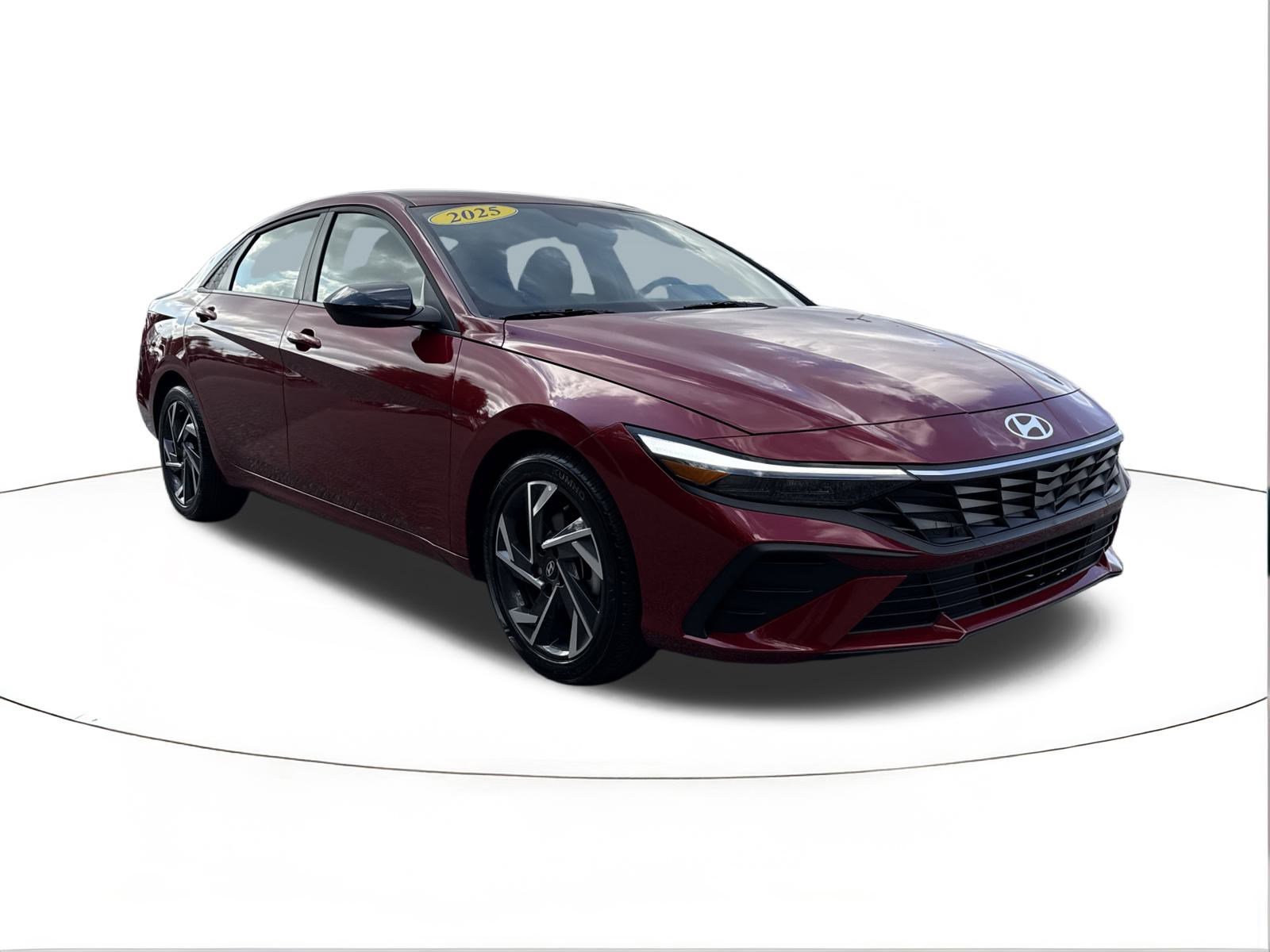 2025 Hyundai Elantra SEL's photo