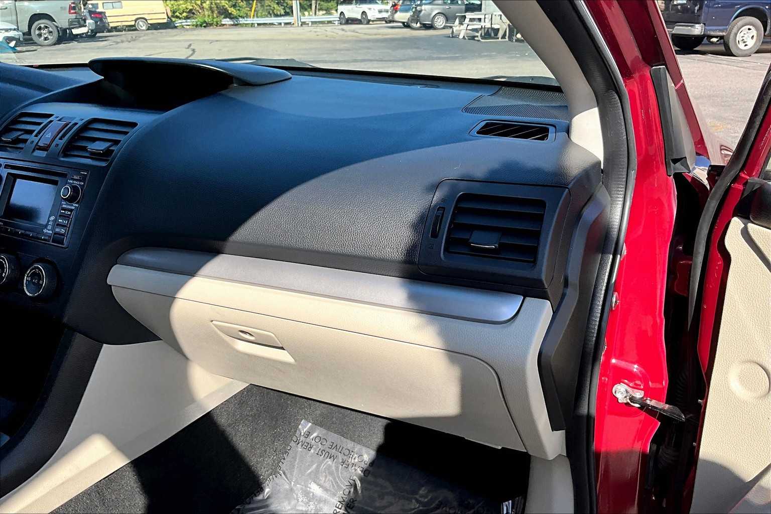 2014 Subaru Crosstrek Limited photo 17