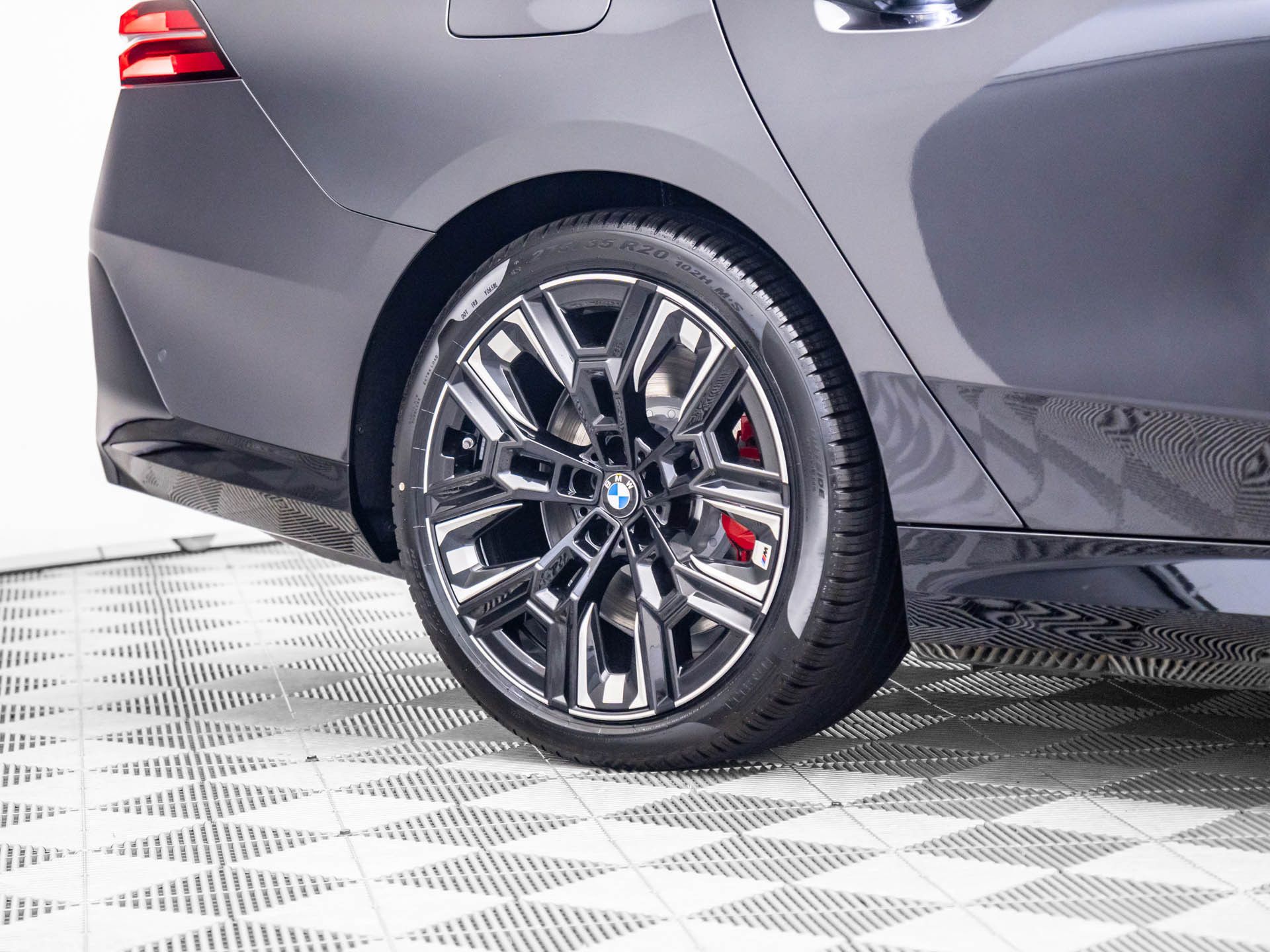 2025 Bmw i5 M60 photo 32