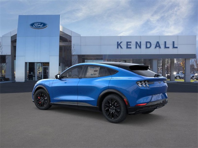 2025 Ford Mustang Mach-E Premium photo 4