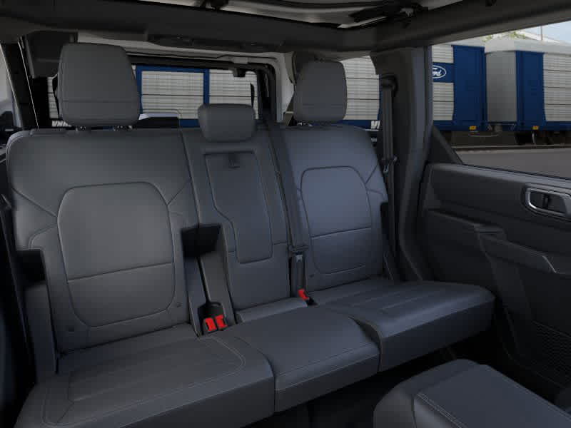 2025 Ford Bronco Badlands photo 11