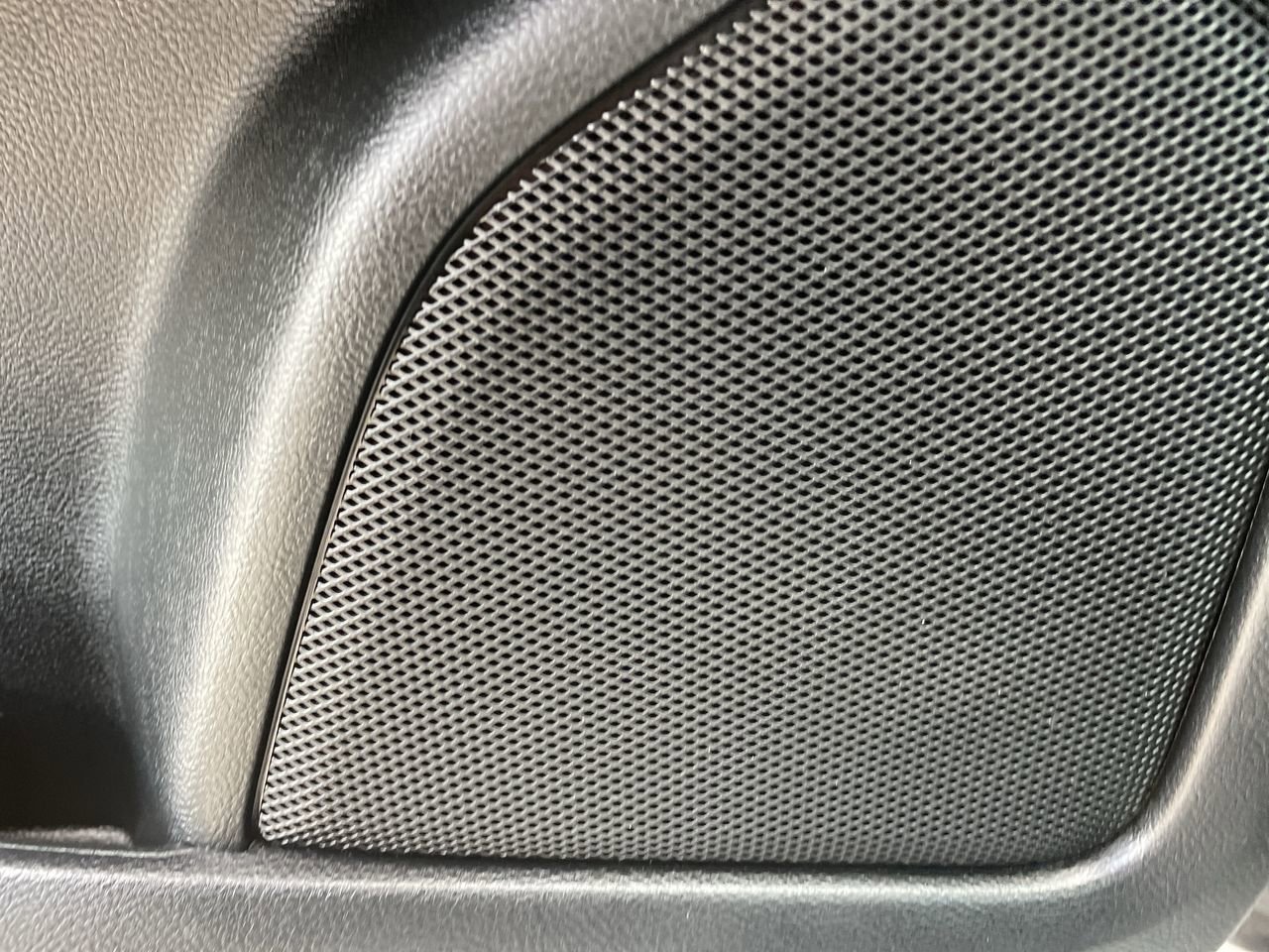 2022 Ford Edge Titanium photo 17