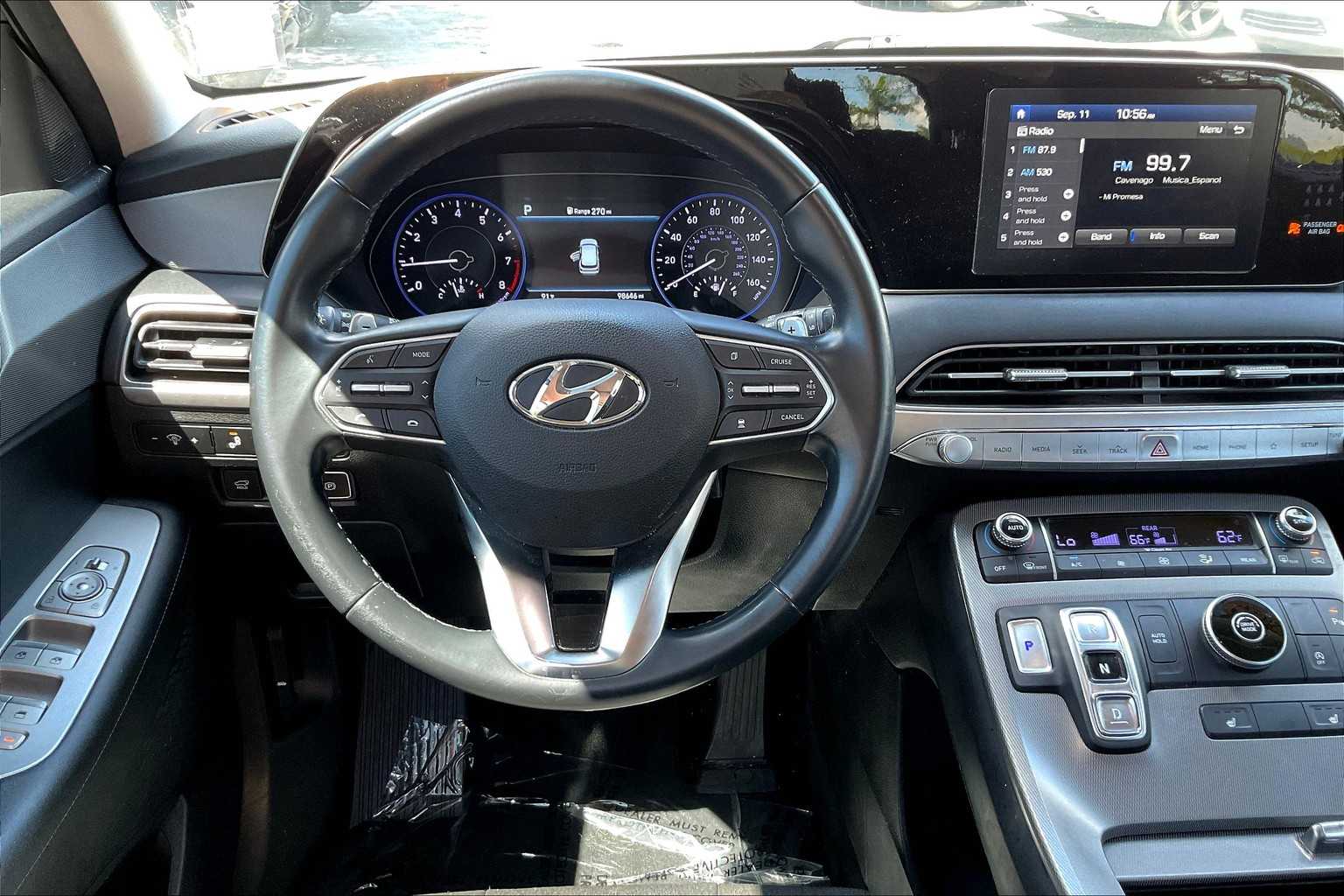 2020 Hyundai Palisade SEL photo 2