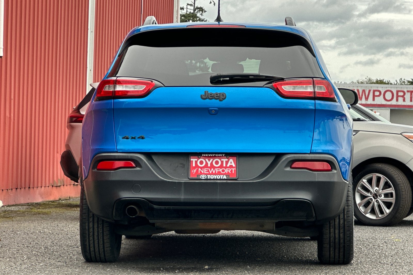 2018 Jeep Cherokee Latitude photo 2