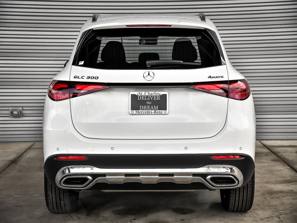 2025 Mercedes Benz GLC 300 4MATIC photo 4