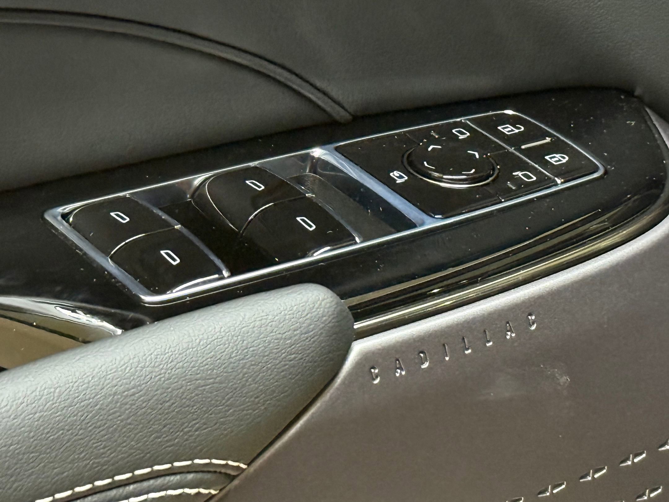 2026 Cadillac Lyriq Sport photo 22