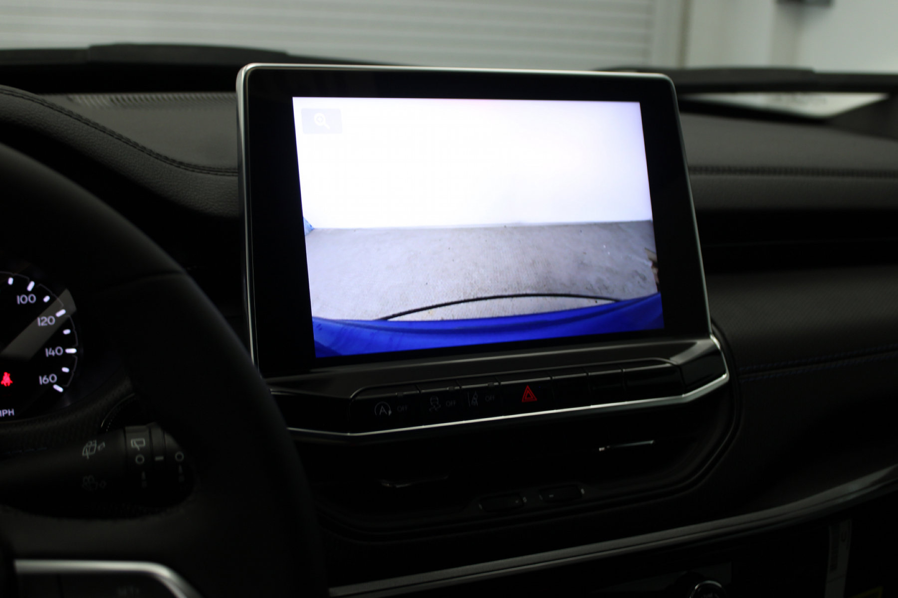 2025 Jeep Compass Altitude photo 3