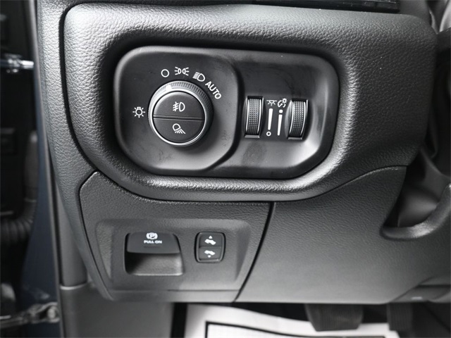 2026 Ram 1500 Laramie photo 16