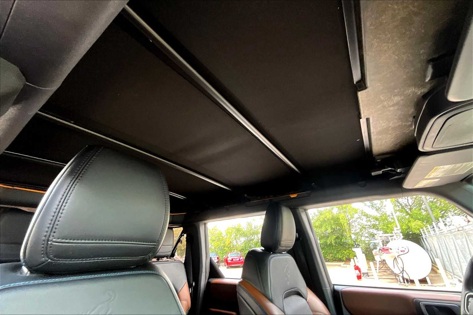 2022 Ford Bronco Outer Banks photo 12