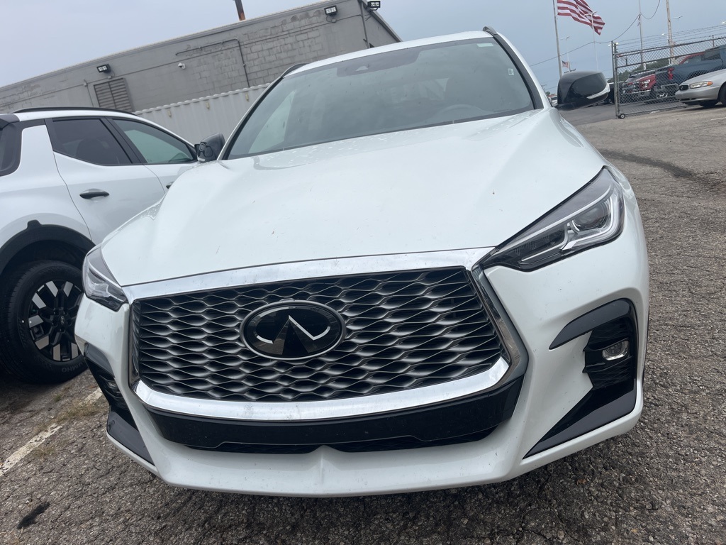 Used 2024 INFINITI QX55 Luxe with VIN 3PCAJ5JR2RF108887 for sale in Kansas City