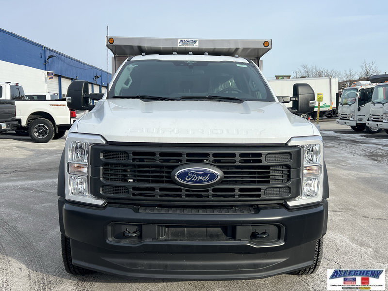 2024 Ford F-550 XL photo 2