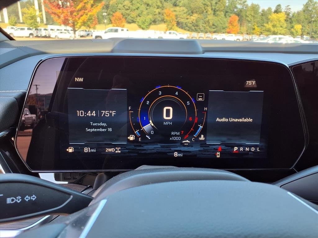 2025 Chevrolet Tahoe Premier photo 8