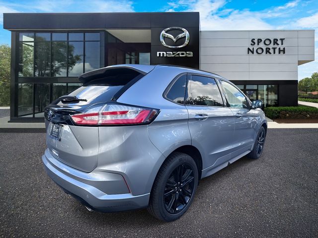 2020 Ford Edge ST photo 3