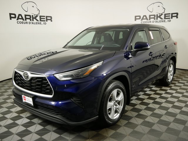 2022 Toyota Highlander L's photo