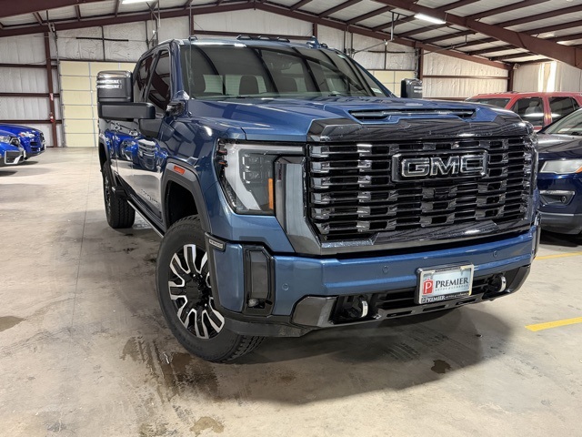 2024 GMC Sierra 3500HD Denali Ultimate's photo