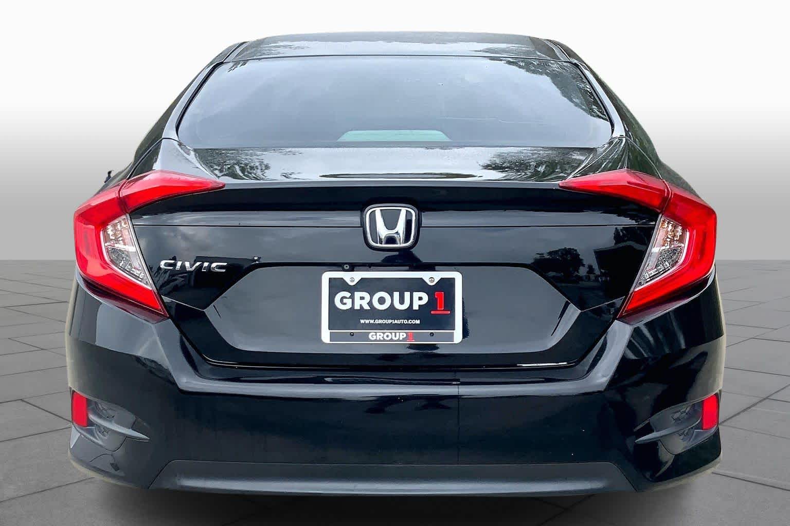 2016 Honda Civic LX photo 4