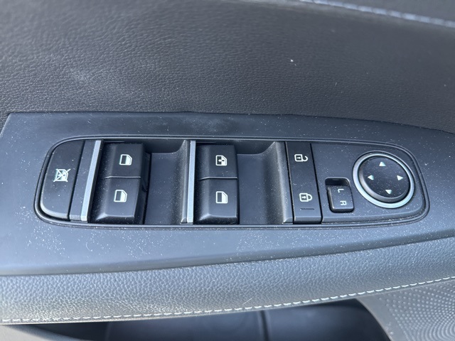 2023 Kia Forte GT-Line photo 12