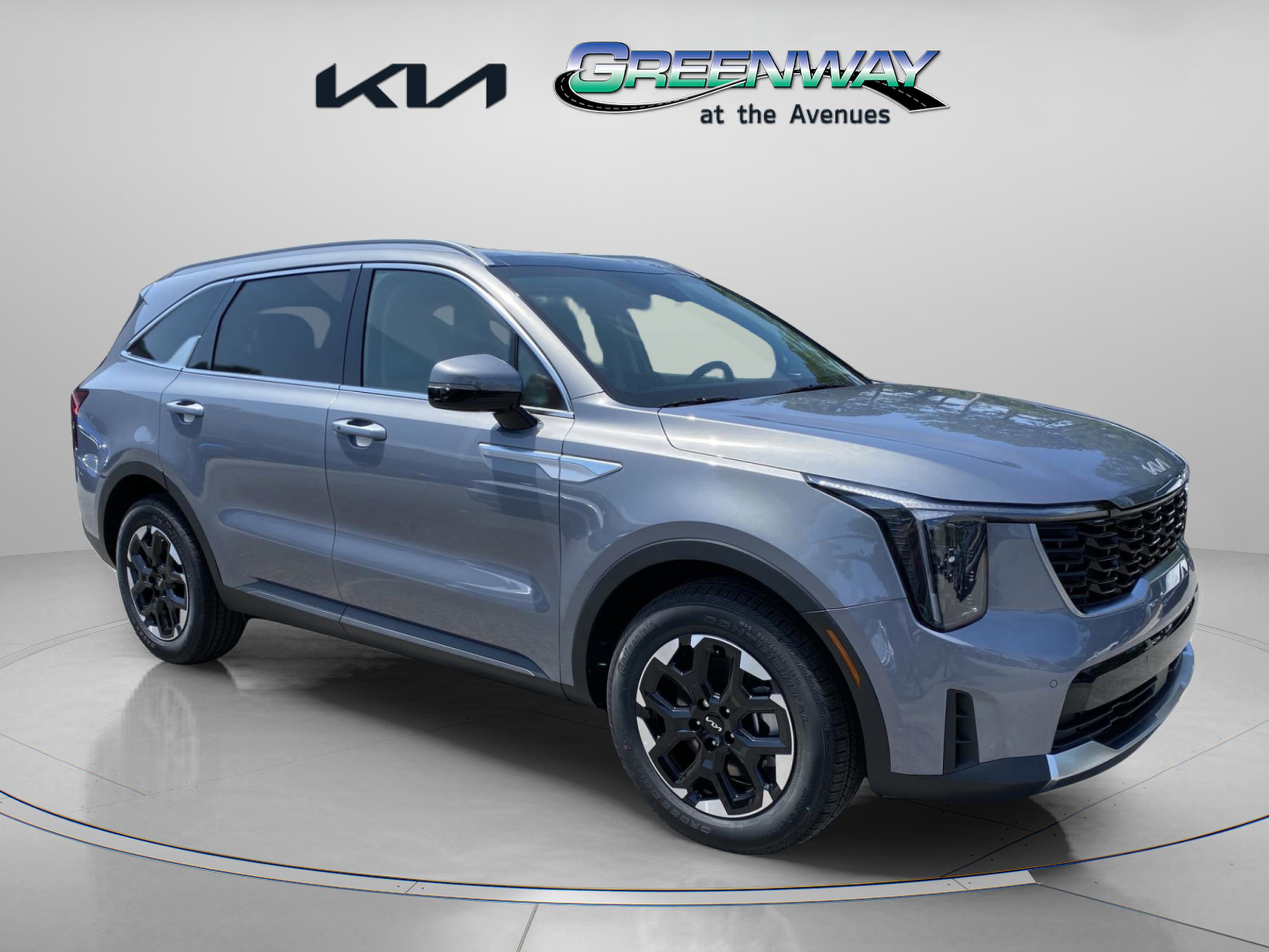 2025 Kia Sorento S's photo