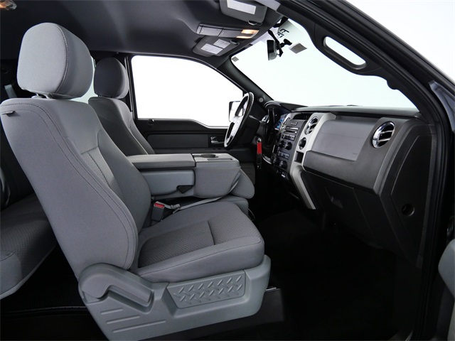 2012 Ford F-150 XLT photo 11