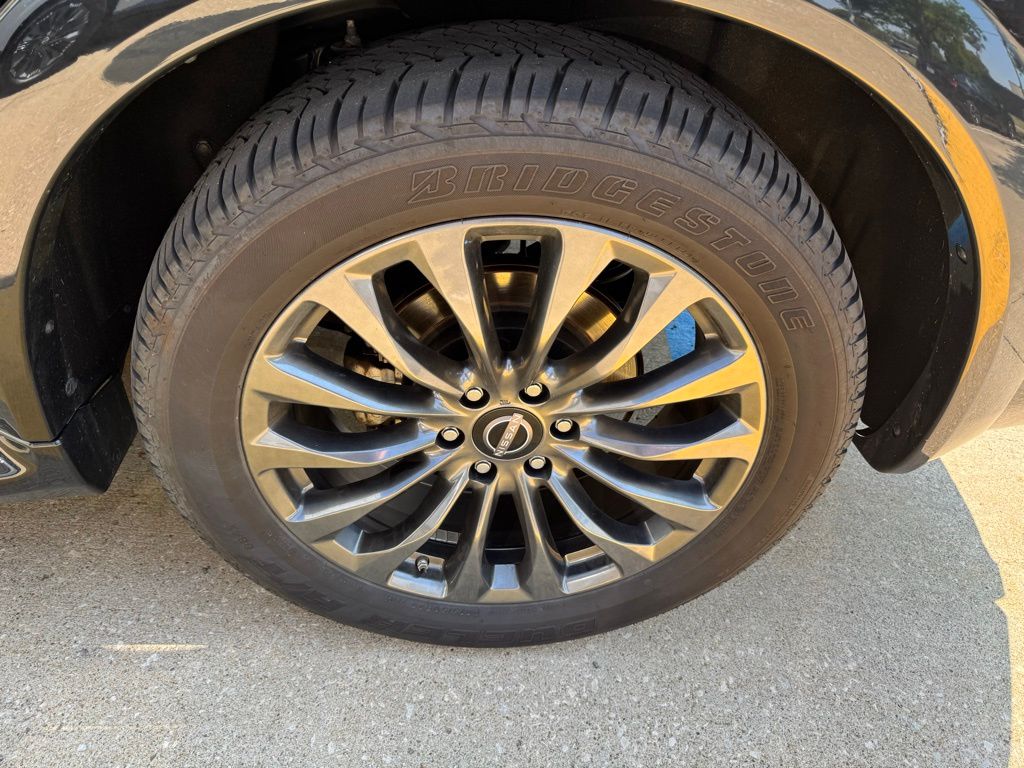 2024 Nissan Armada Platinum photo 3
